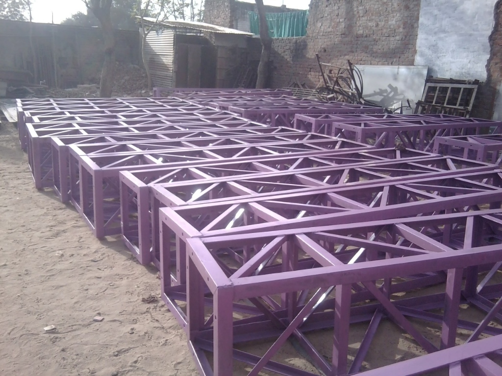 Heavy Structural Steel Box Trusses & Girders